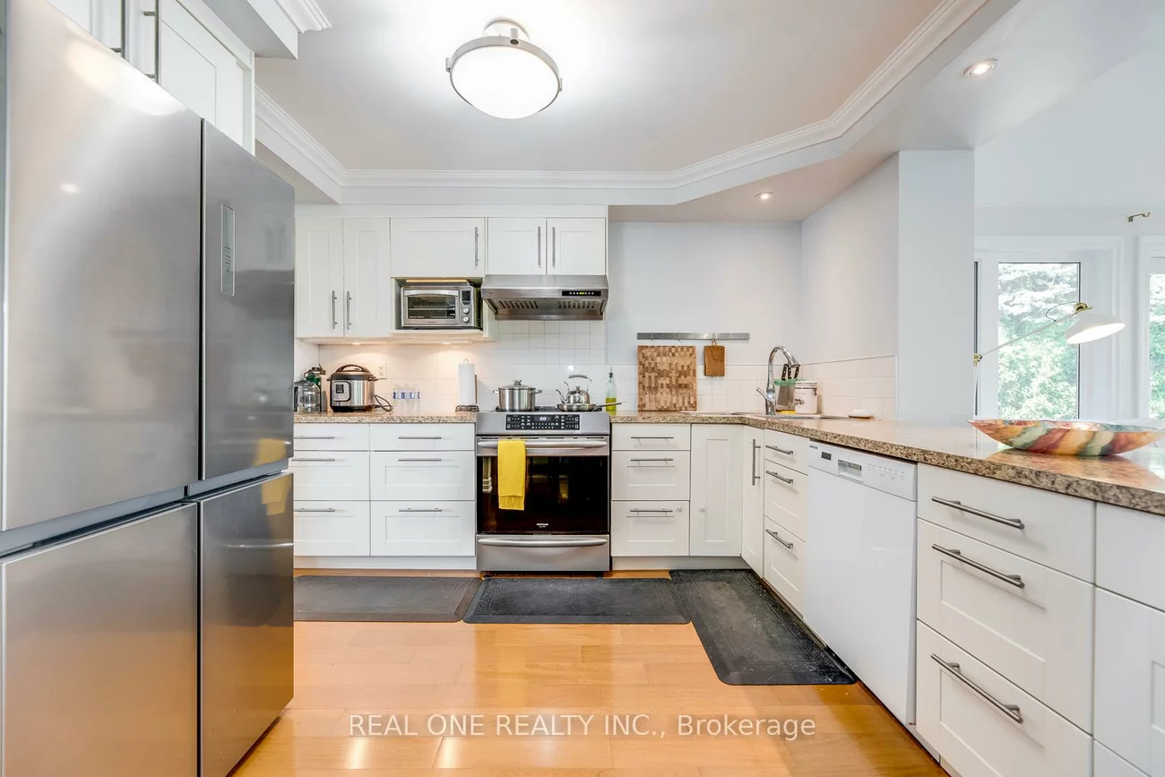 1377, Sheldon, 1020 - WO West, Oakville