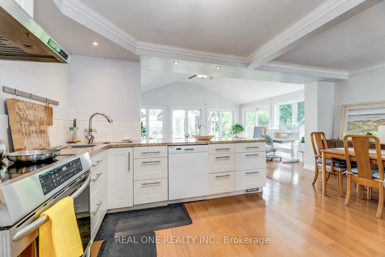 1377, Sheldon, 1020 - WO West, Oakville