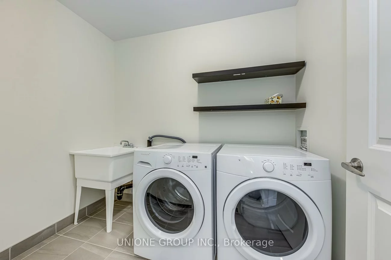 3134, Mintwood, 1008 - GO Glenorchy, Oakville