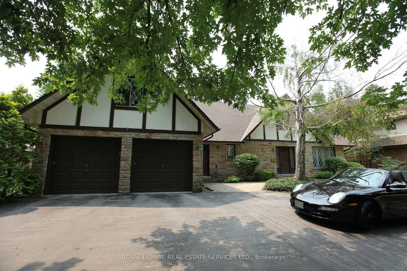 30, Birkbank, 1006 - FD Ford, Oakville