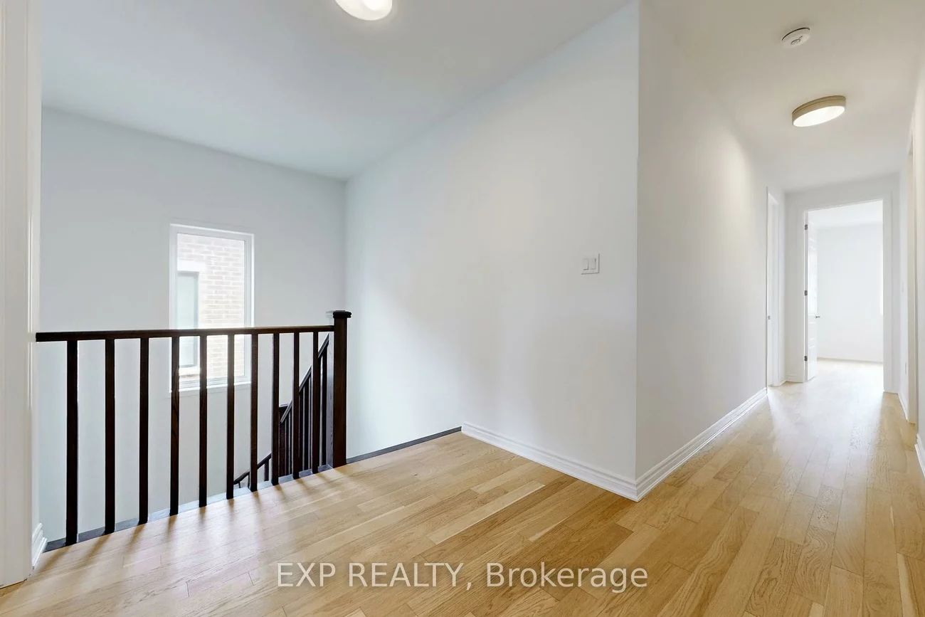 1190, Tanbark, 1010 - JM Joshua Meadows, Oakville