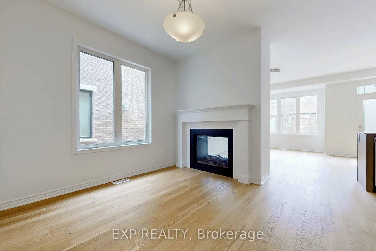 1190, Tanbark, 1010 - JM Joshua Meadows, Oakville