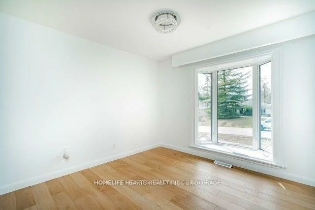 271, Wedgewood, 1011 - MO Morrison, Oakville