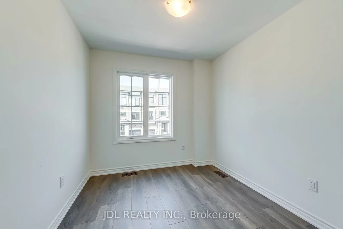 3058, Robert Lamb, 1010 - JM Joshua Meadows, Oakville