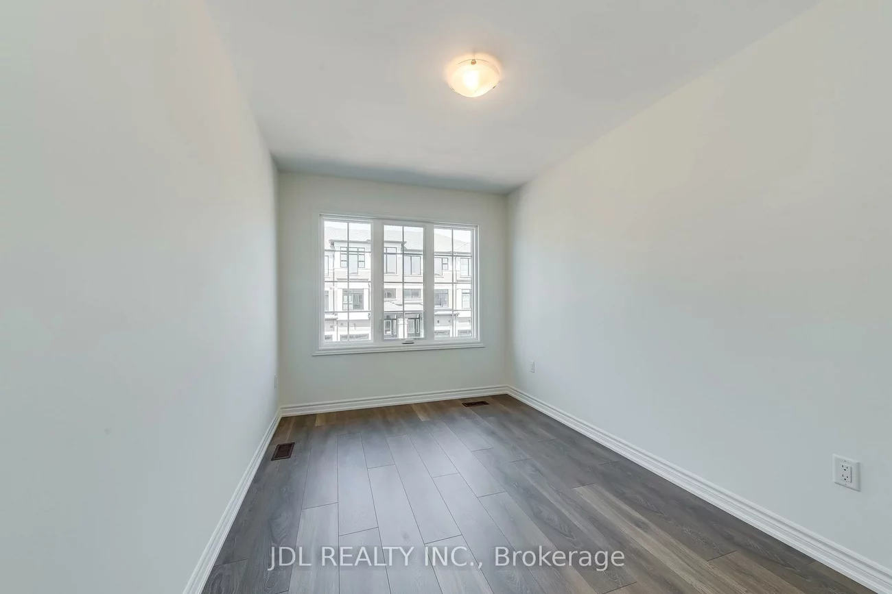 3058, Robert Lamb, 1010 - JM Joshua Meadows, Oakville