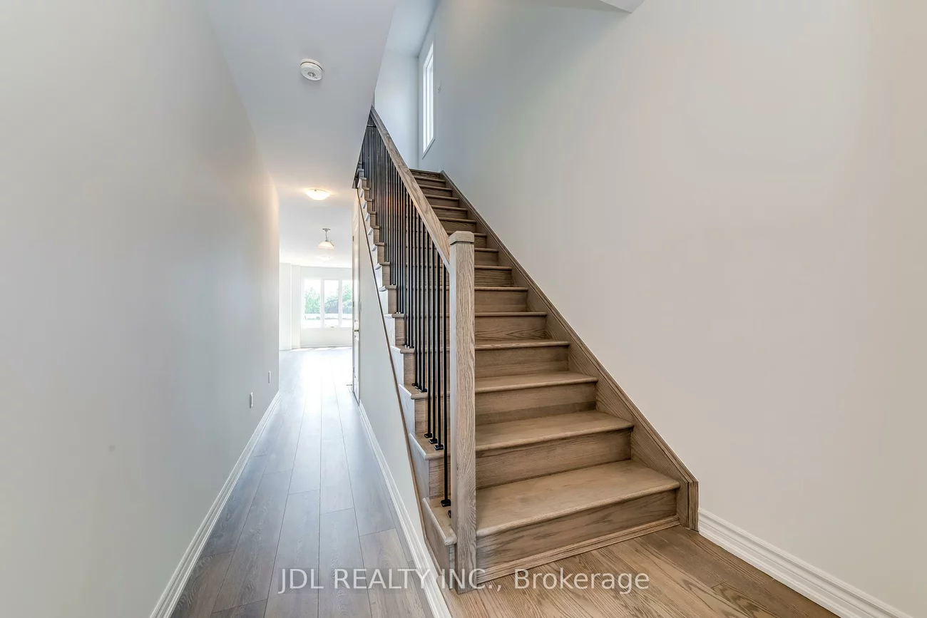 3058, Robert Lamb, 1010 - JM Joshua Meadows, Oakville
