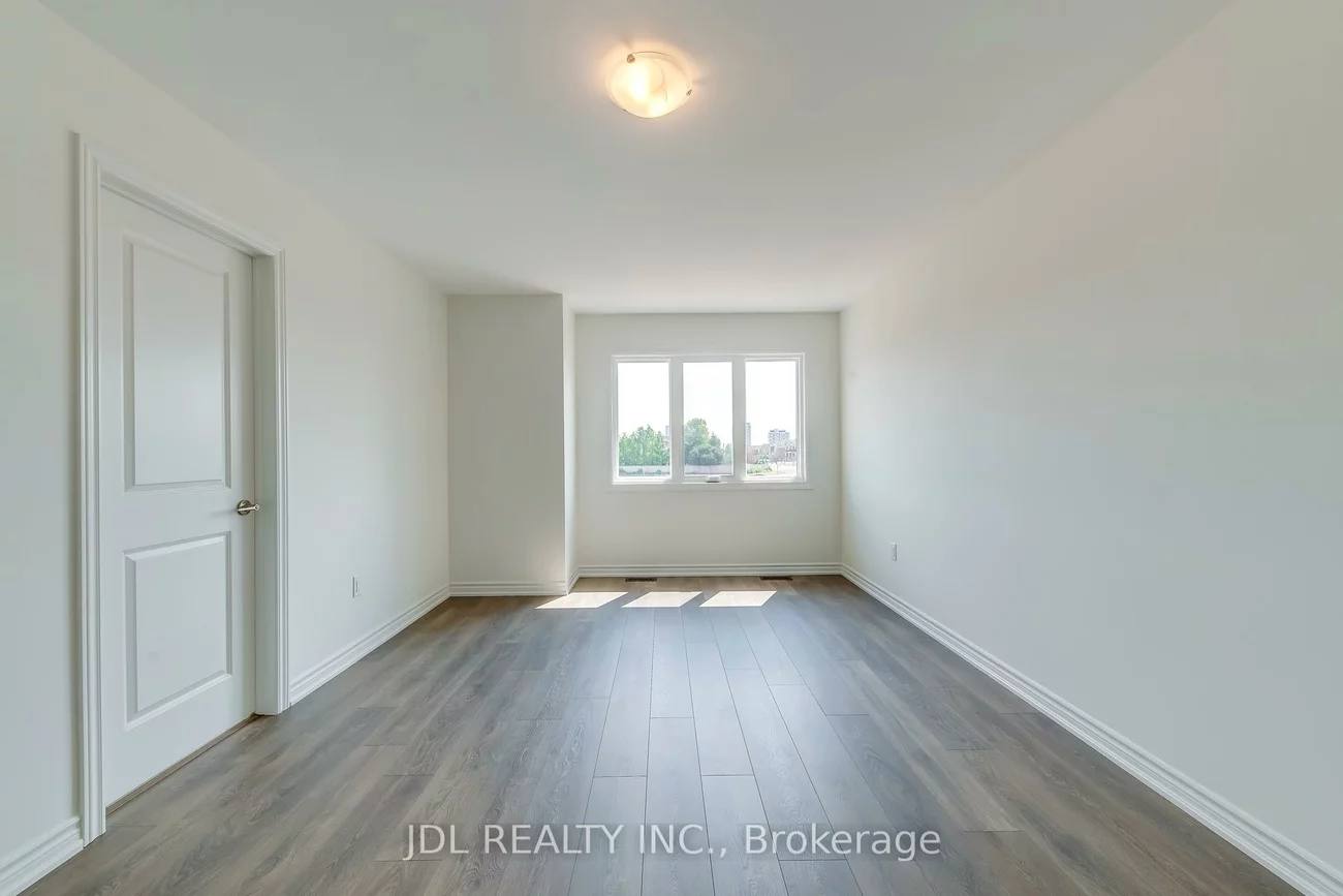 3058, Robert Lamb, 1010 - JM Joshua Meadows, Oakville