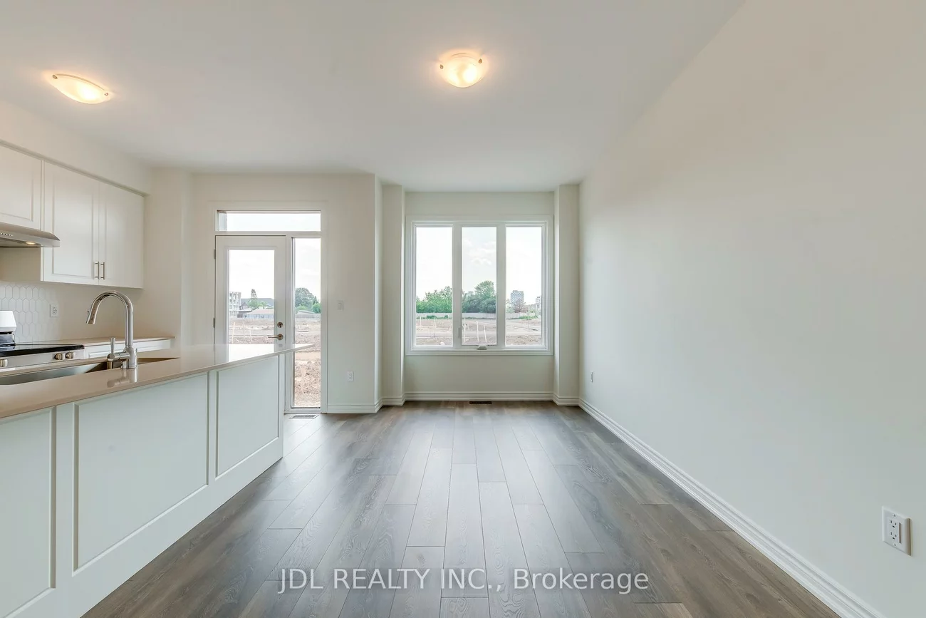 3058, Robert Lamb, 1010 - JM Joshua Meadows, Oakville