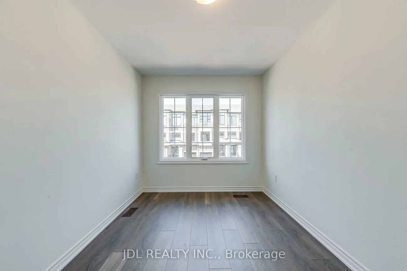3058, Robert Lamb, 1010 - JM Joshua Meadows, Oakville