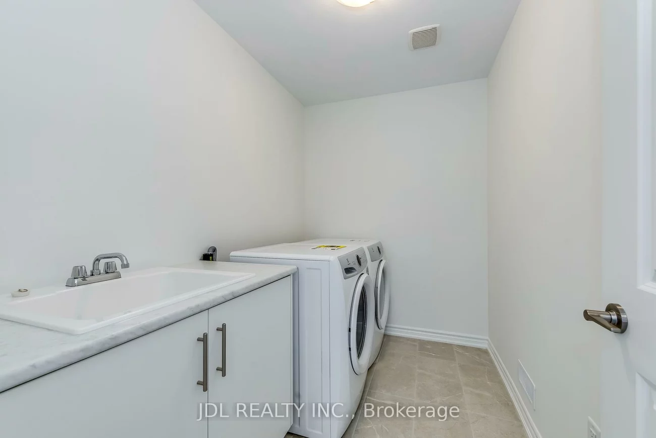 3058, Robert Lamb, 1010 - JM Joshua Meadows, Oakville