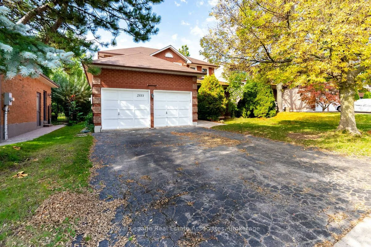 2551, Wynten, 1004 - CV Clearview, Oakville