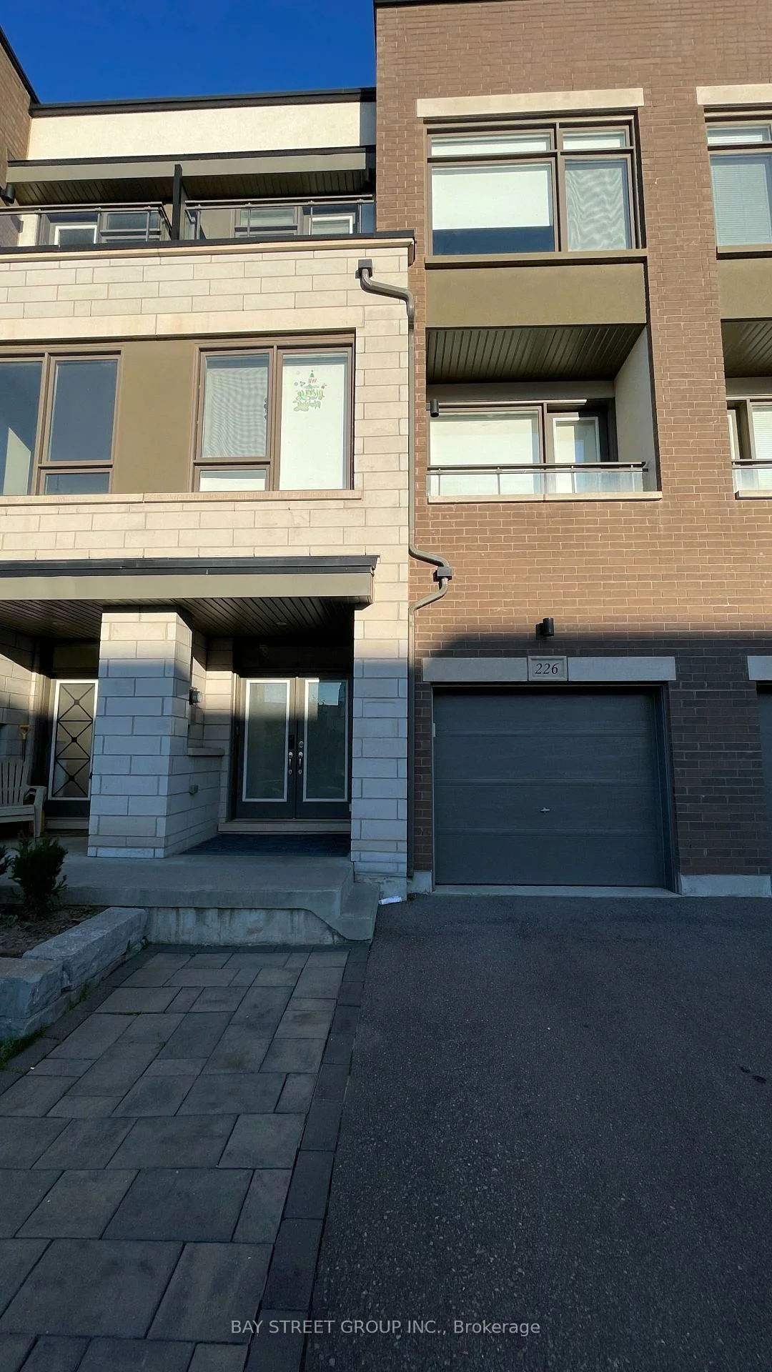 226, Wheat Boom, 1008 - GO Glenorchy, Oakville