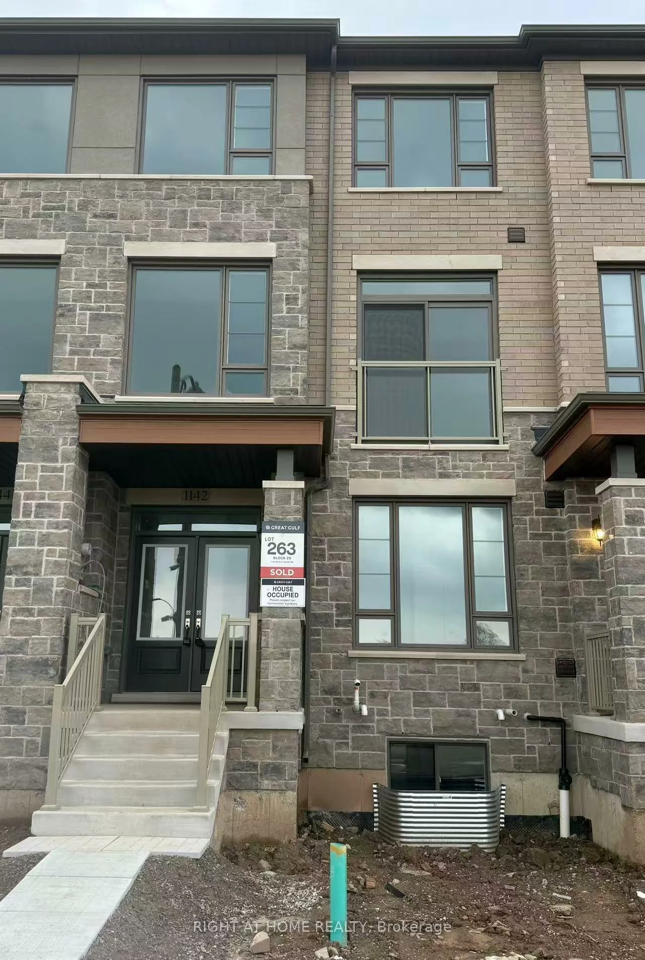 1142, Wheat Boom, 1010 - JM Joshua Meadows, Oakville