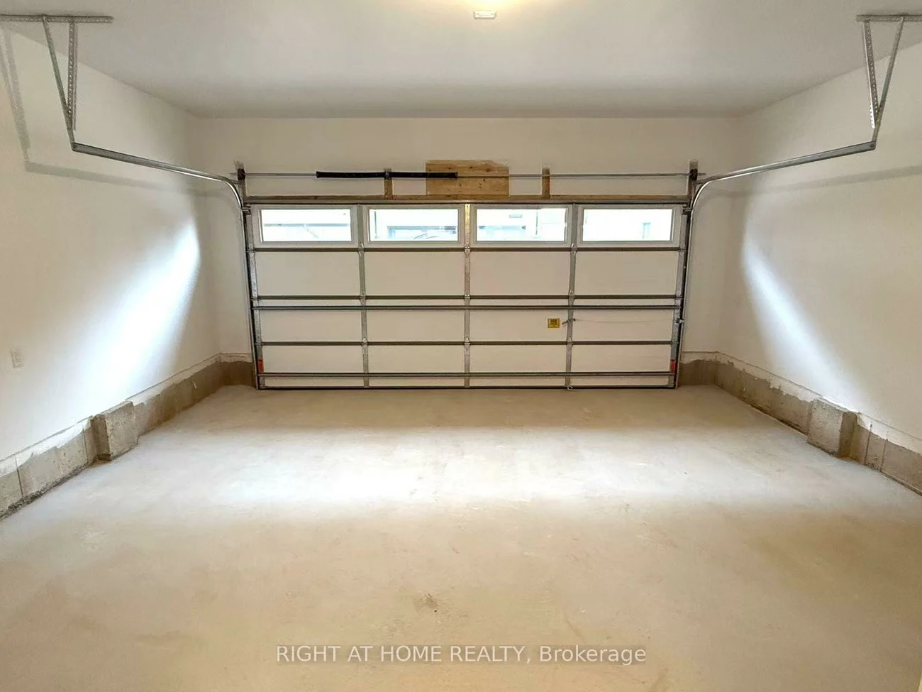 1142, Wheat Boom, 1010 - JM Joshua Meadows, Oakville