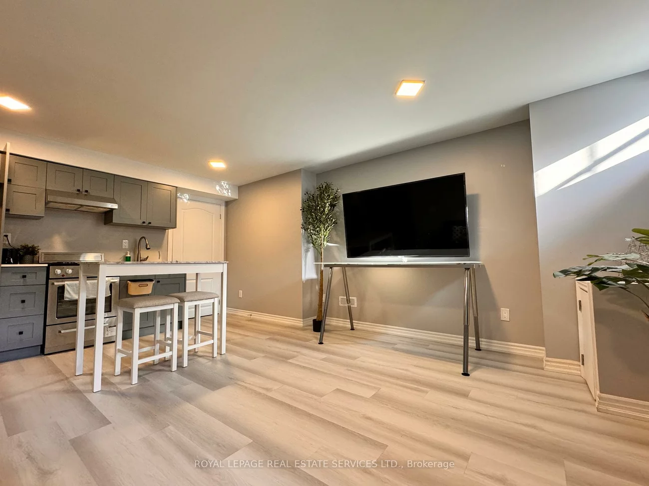 3316, Vardon, 1008 - GO Glenorchy, Oakville