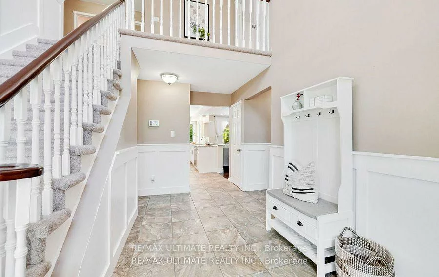 2087, Mayflower, 1015 - RO River Oaks, Oakville
