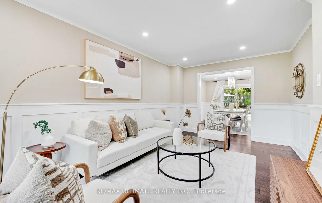 2087, Mayflower, 1015 - RO River Oaks, Oakville