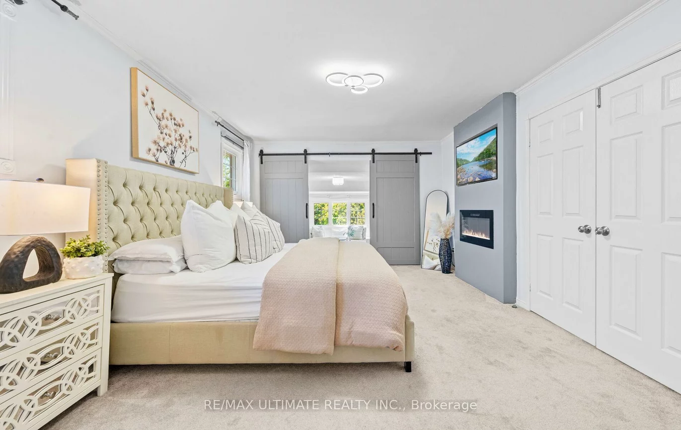 2087, Mayflower, 1015 - RO River Oaks, Oakville