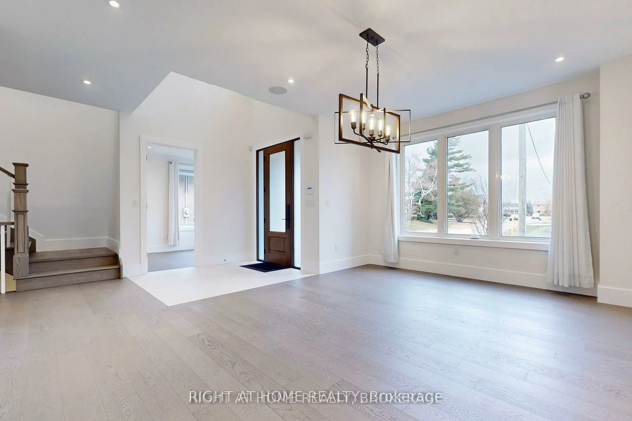 274, Weighton, 1020 - WO West, Oakville