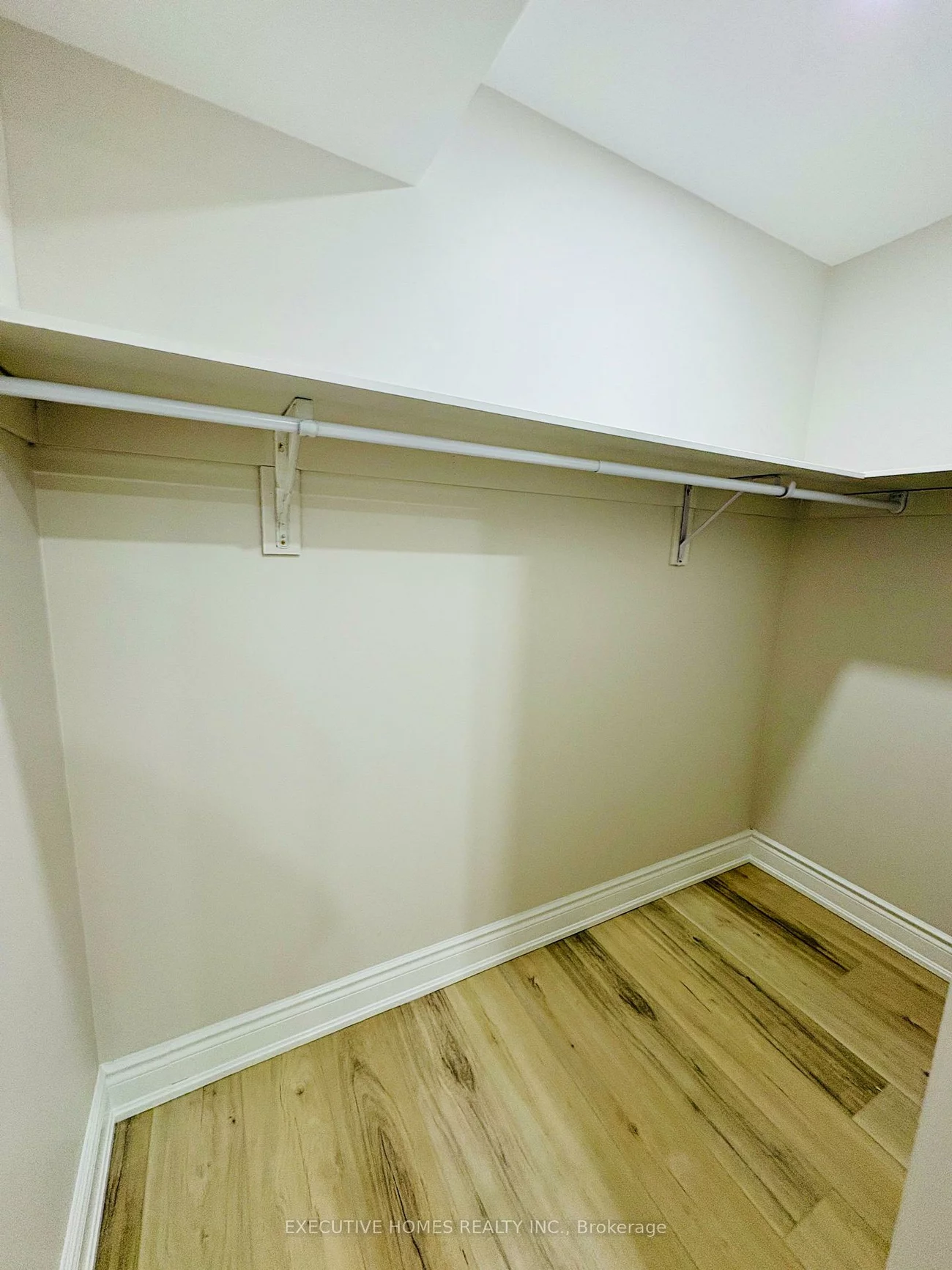 4056, Channing, 1040 - OA Rural Oakville, Oakville