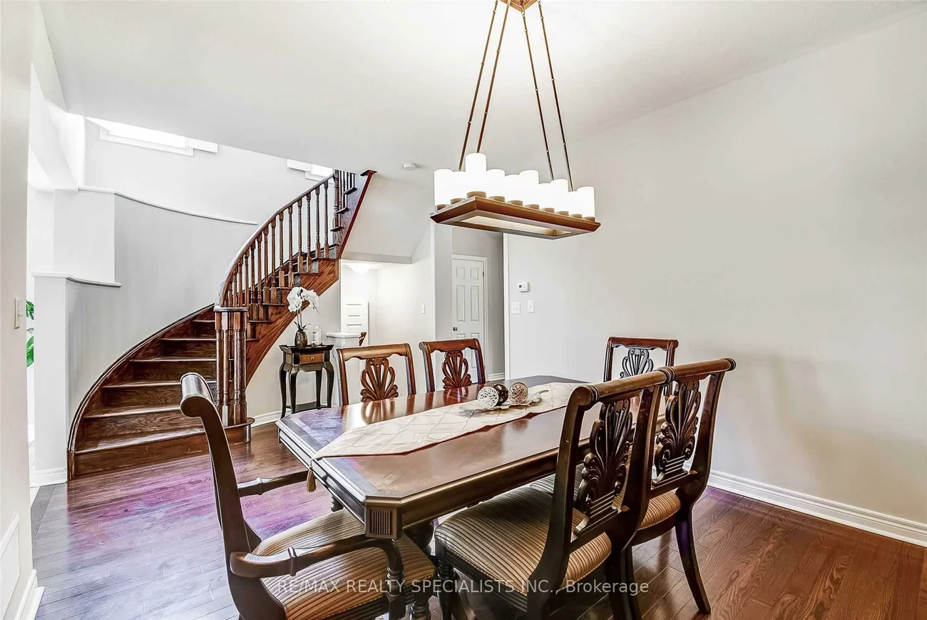 3275, Stalybridge, 1000 - BC Bronte Creek, Oakville