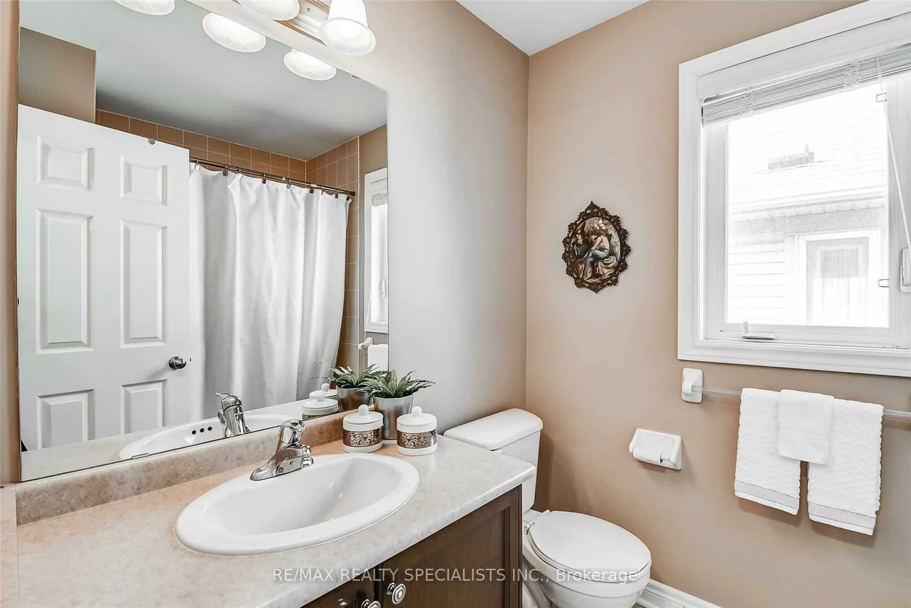 3275, Stalybridge, 1000 - BC Bronte Creek, Oakville