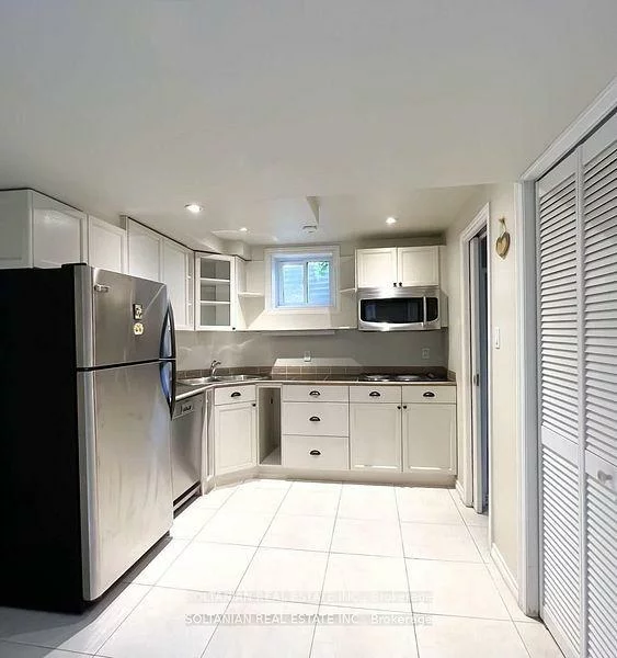 313, Bronte, 1020 - WO West, Oakville