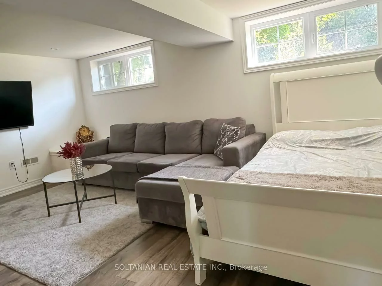 490, STANFIELD, 1020 - WO West, Oakville