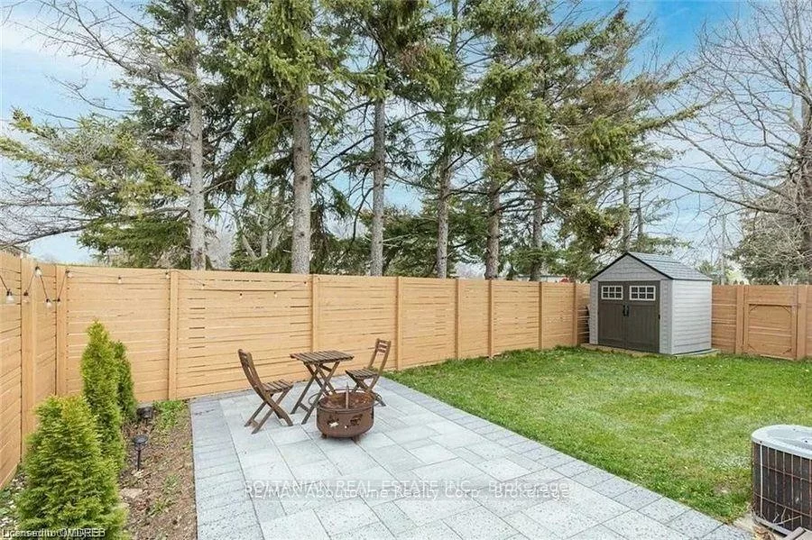 490, STANFIELD, 1020 - WO West, Oakville