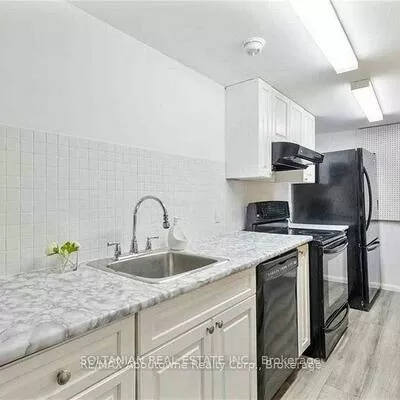 490, STANFIELD, 1020 - WO West, Oakville