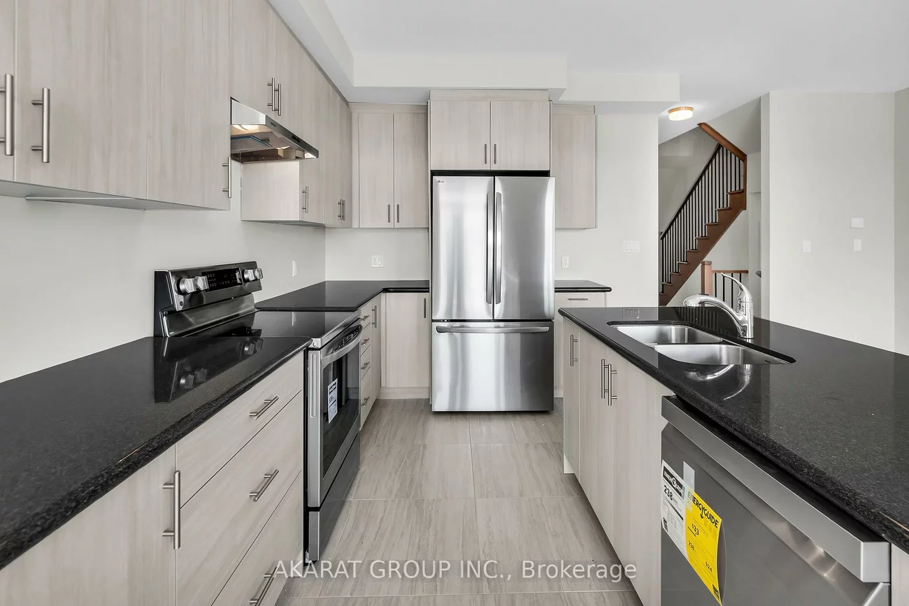 1166, Tanbark, 1010 - JM Joshua Meadows, Oakville