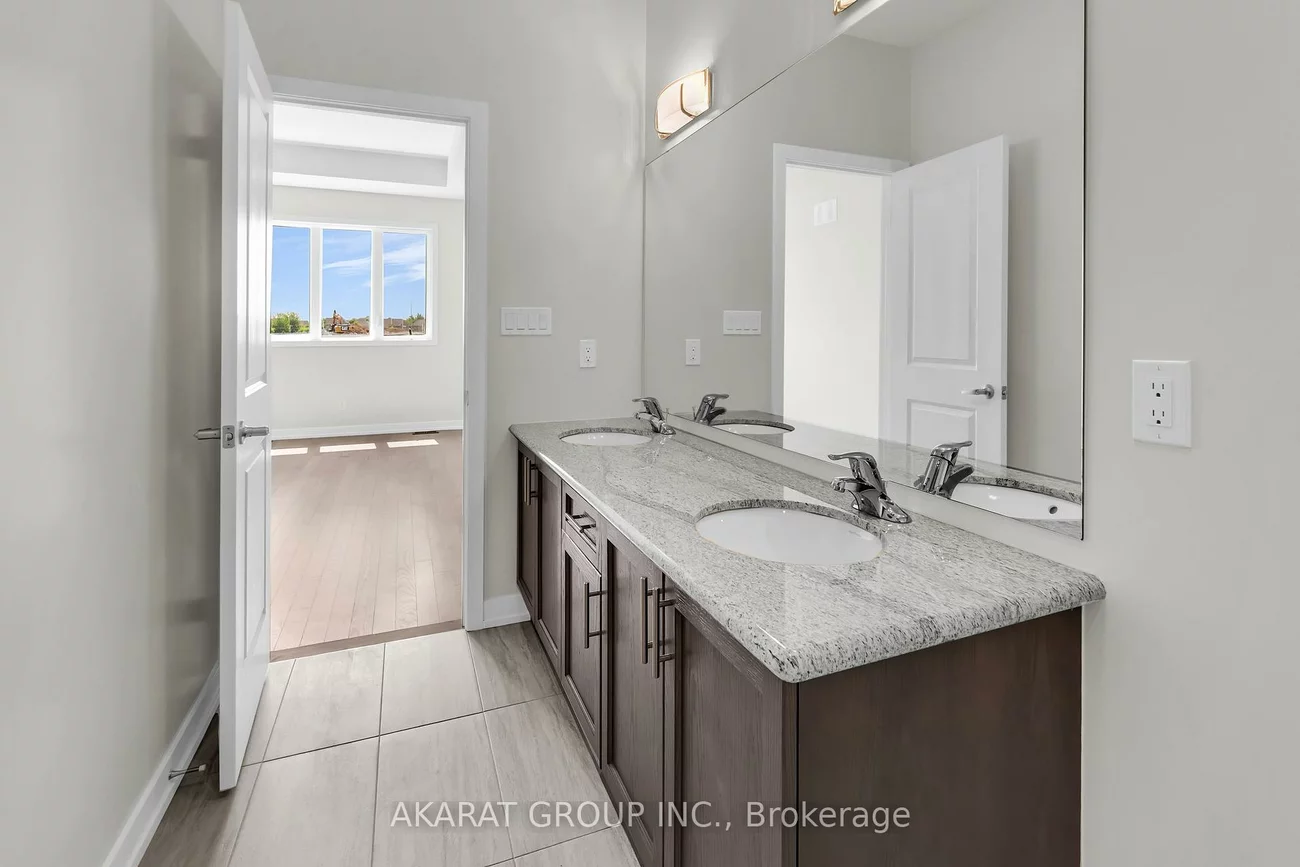 1166, Tanbark, 1010 - JM Joshua Meadows, Oakville