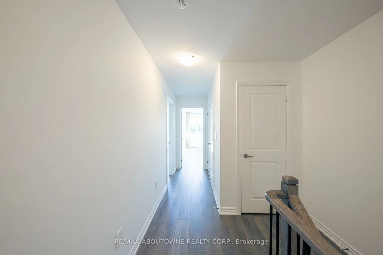 3050, Robert Lamb, 1010 - JM Joshua Meadows, Oakville