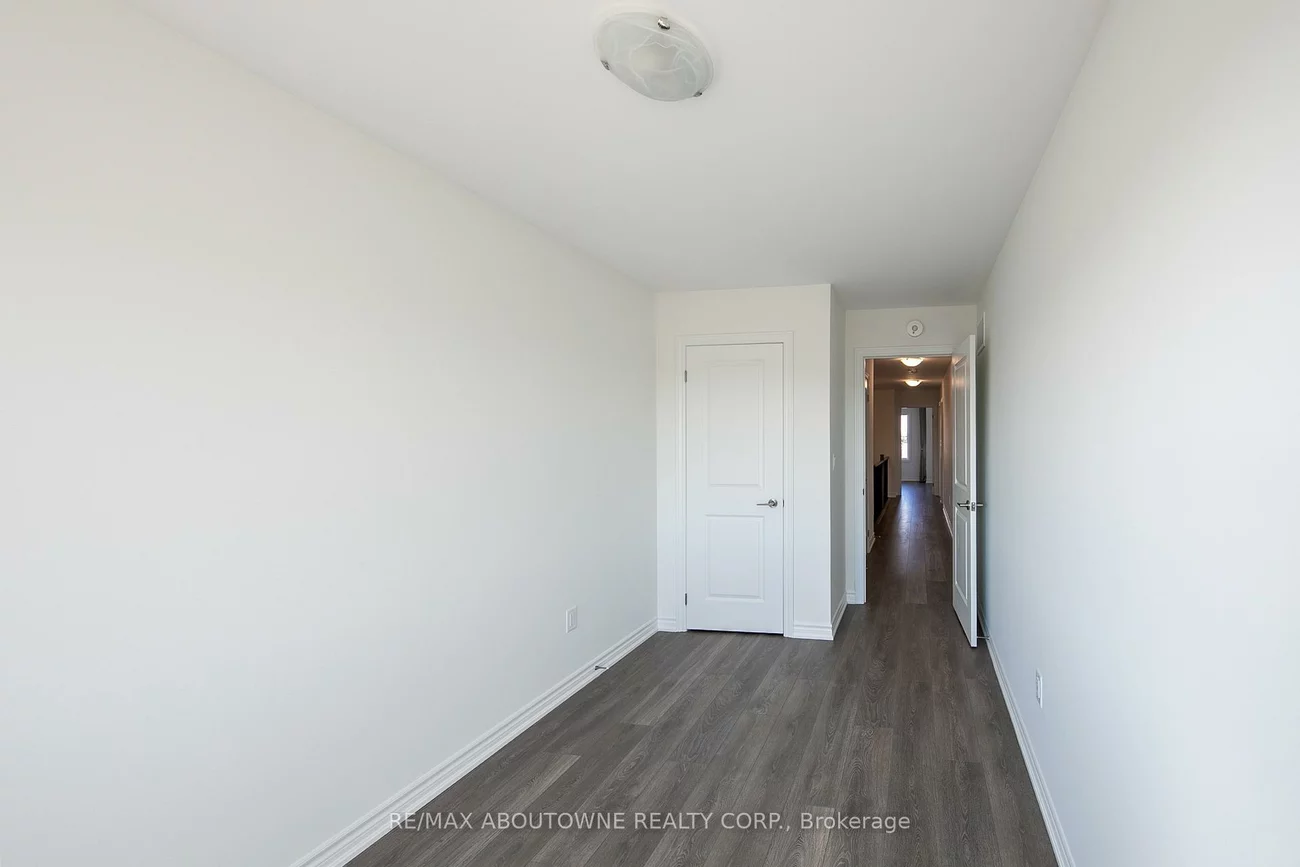 3050, Robert Lamb, 1010 - JM Joshua Meadows, Oakville