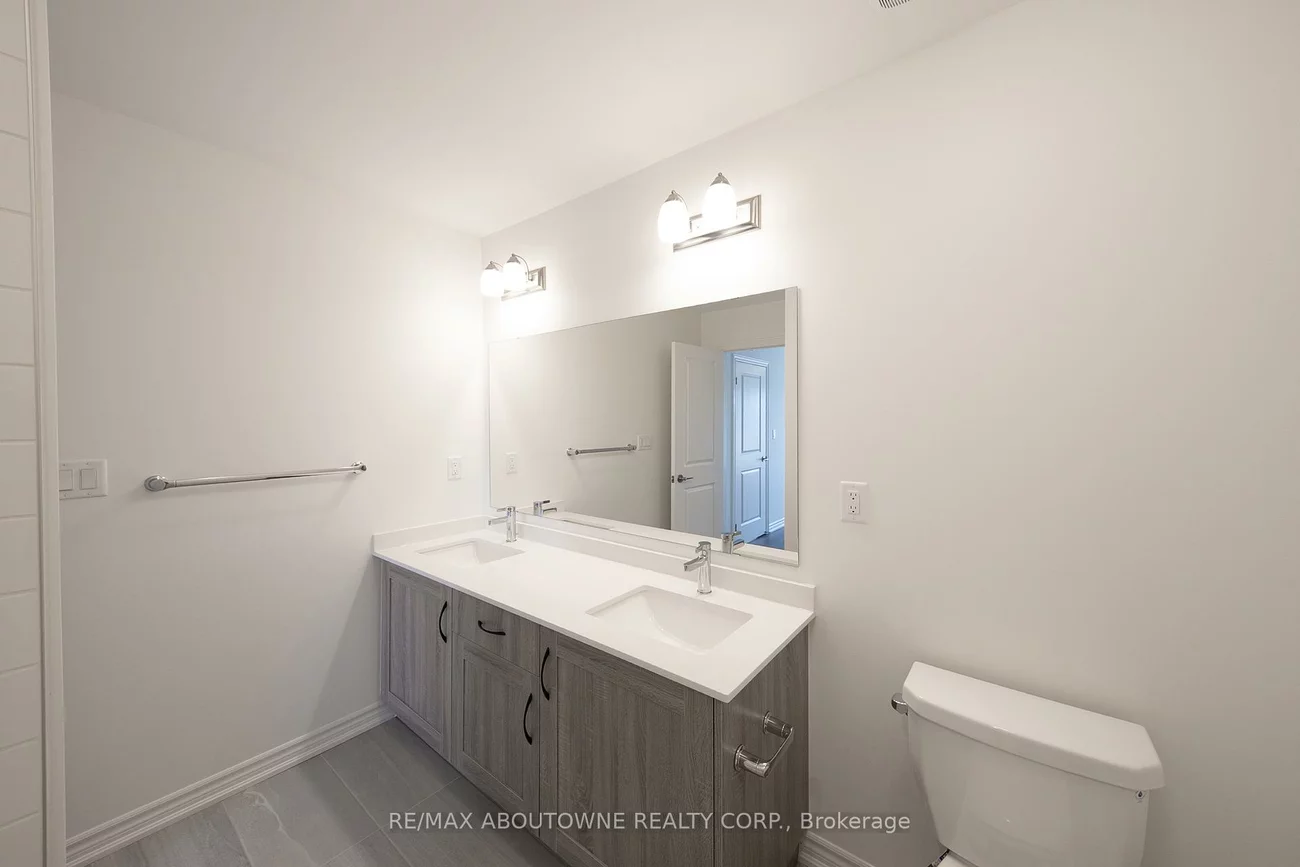 3050, Robert Lamb, 1010 - JM Joshua Meadows, Oakville