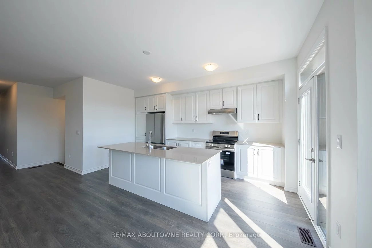 3050, Robert Lamb, 1010 - JM Joshua Meadows, Oakville