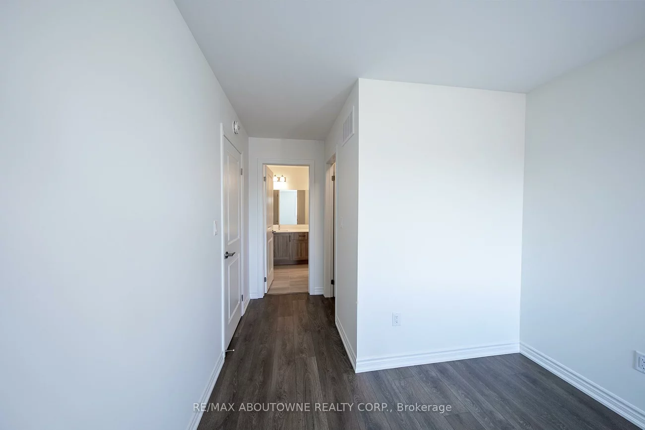 3050, Robert Lamb, 1010 - JM Joshua Meadows, Oakville