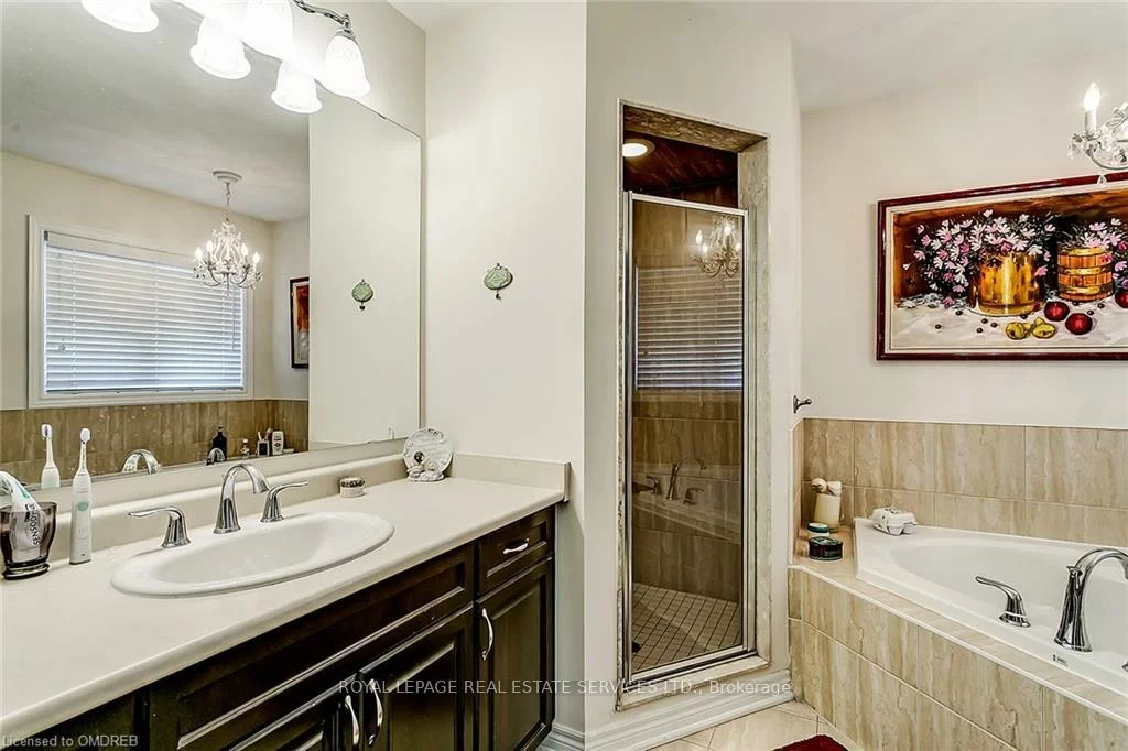 2464, Quetico, 1019 - WM Westmount, Oakville