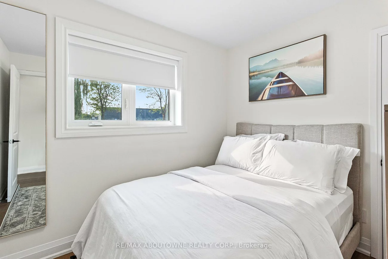 523, Pinegrove, 1020 - WO West, Oakville