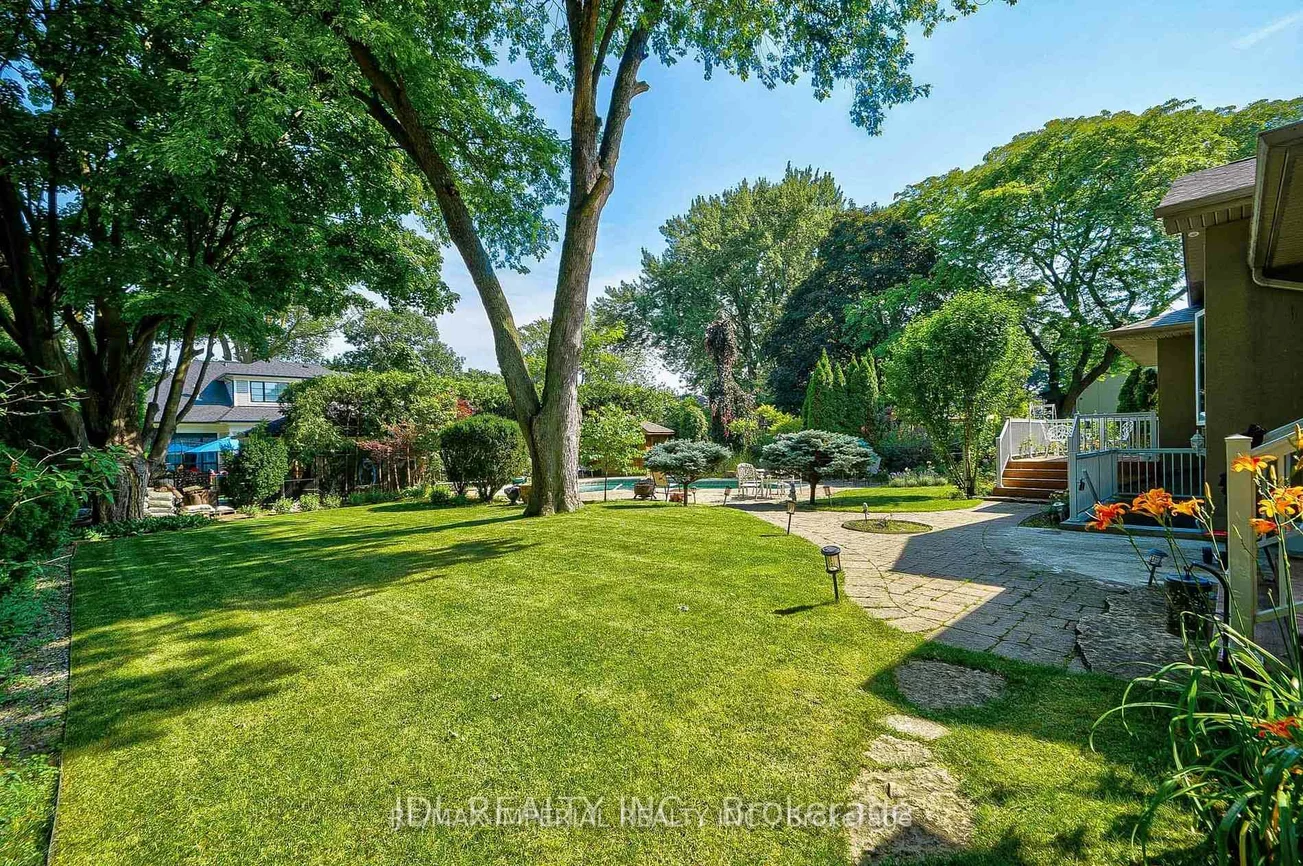 1066, Selby, 1020 - WO West, Oakville