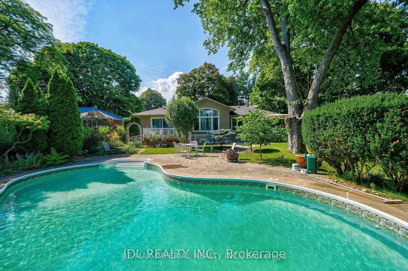 1066, Selby, 1020 - WO West, Oakville