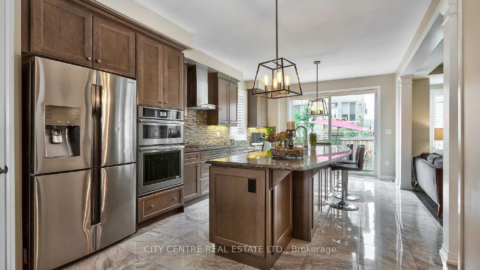 375, Begonia, 1040 - OA Rural Oakville, Oakville