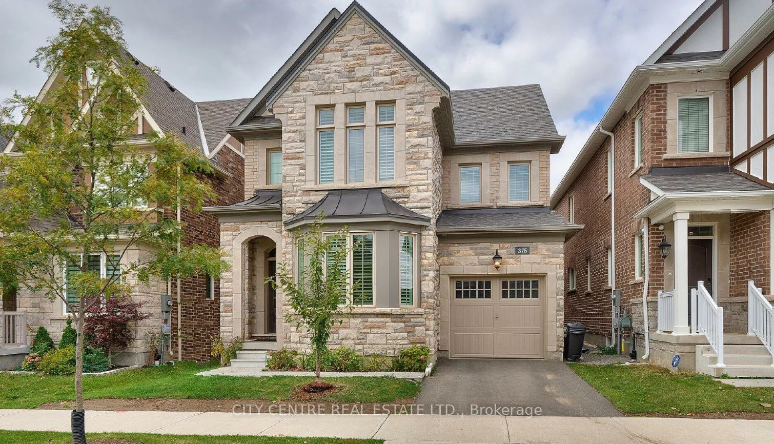 375, Begonia, 1040 - OA Rural Oakville, Oakville