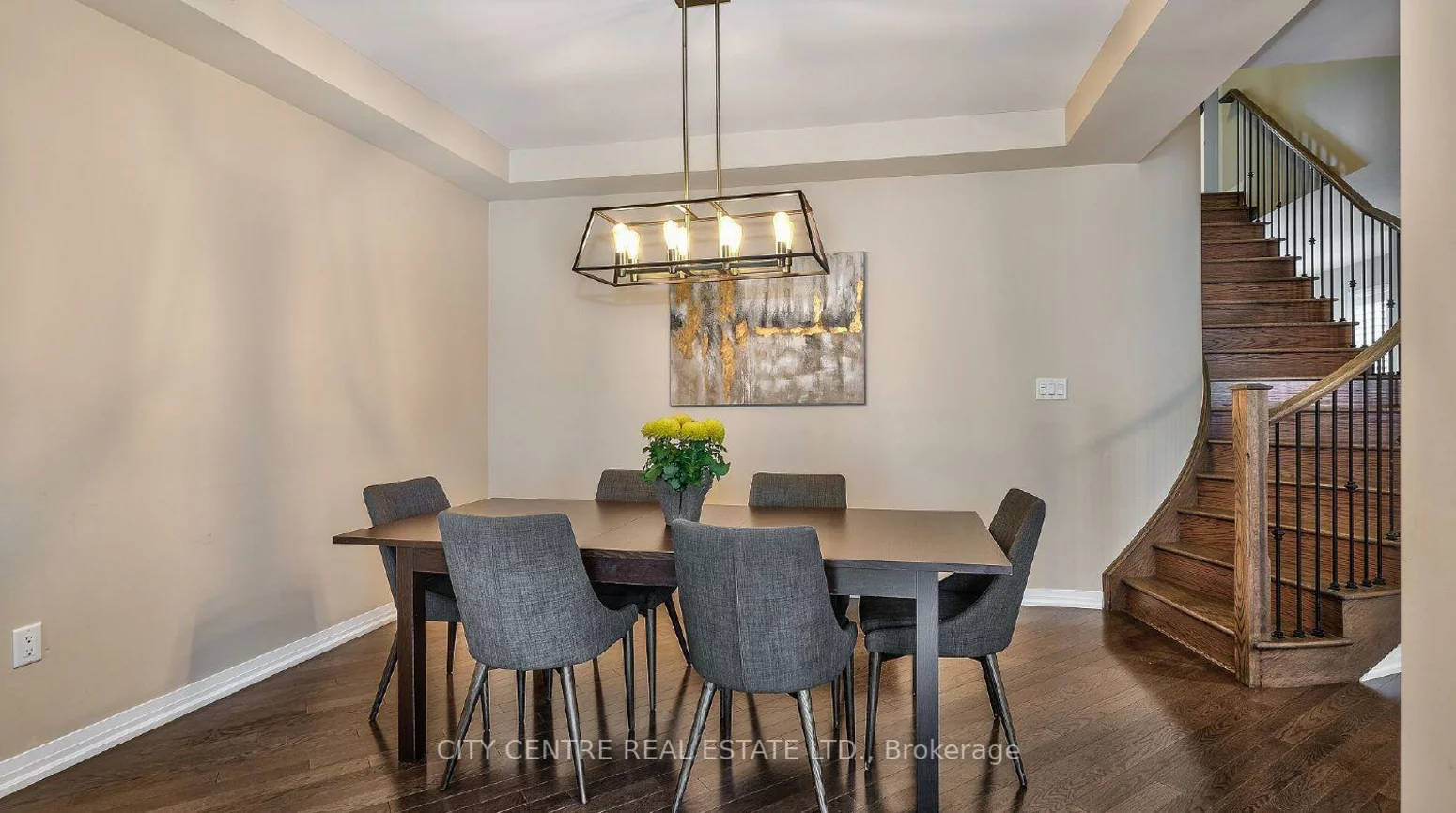 375, Begonia, 1040 - OA Rural Oakville, Oakville