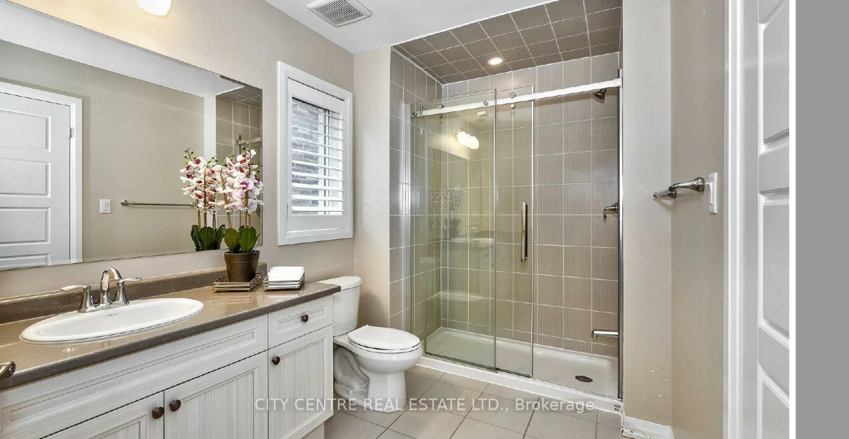 375, Begonia, 1040 - OA Rural Oakville, Oakville