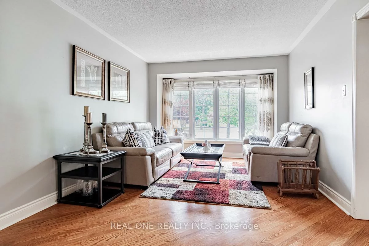 2048, Grand, 1018 - WC Wedgewood Creek, Oakville
