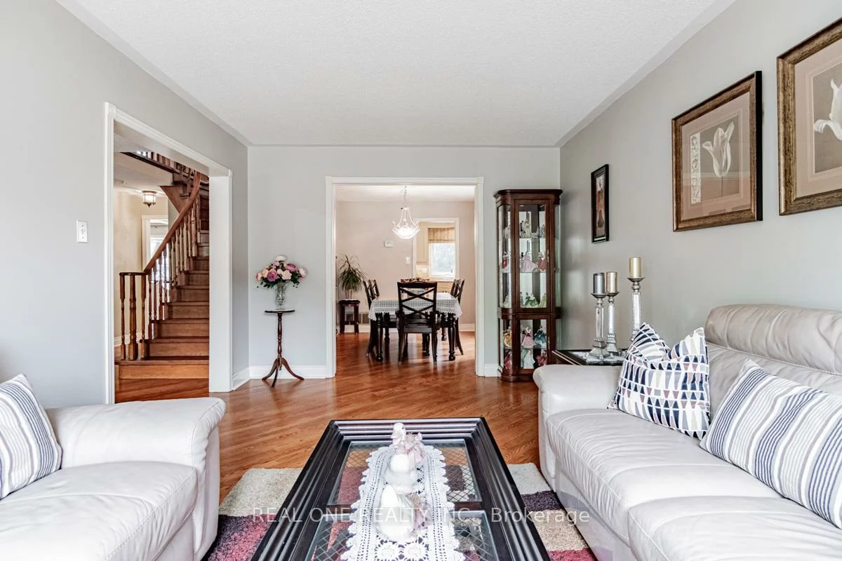 2048, Grand, 1018 - WC Wedgewood Creek, Oakville