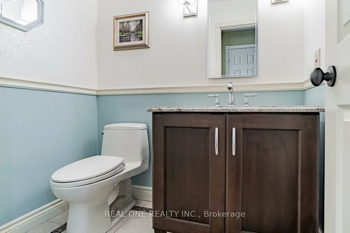2048, Grand, 1018 - WC Wedgewood Creek, Oakville