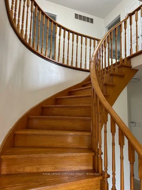 2101, Madden, 1015 - RO River Oaks, Oakville