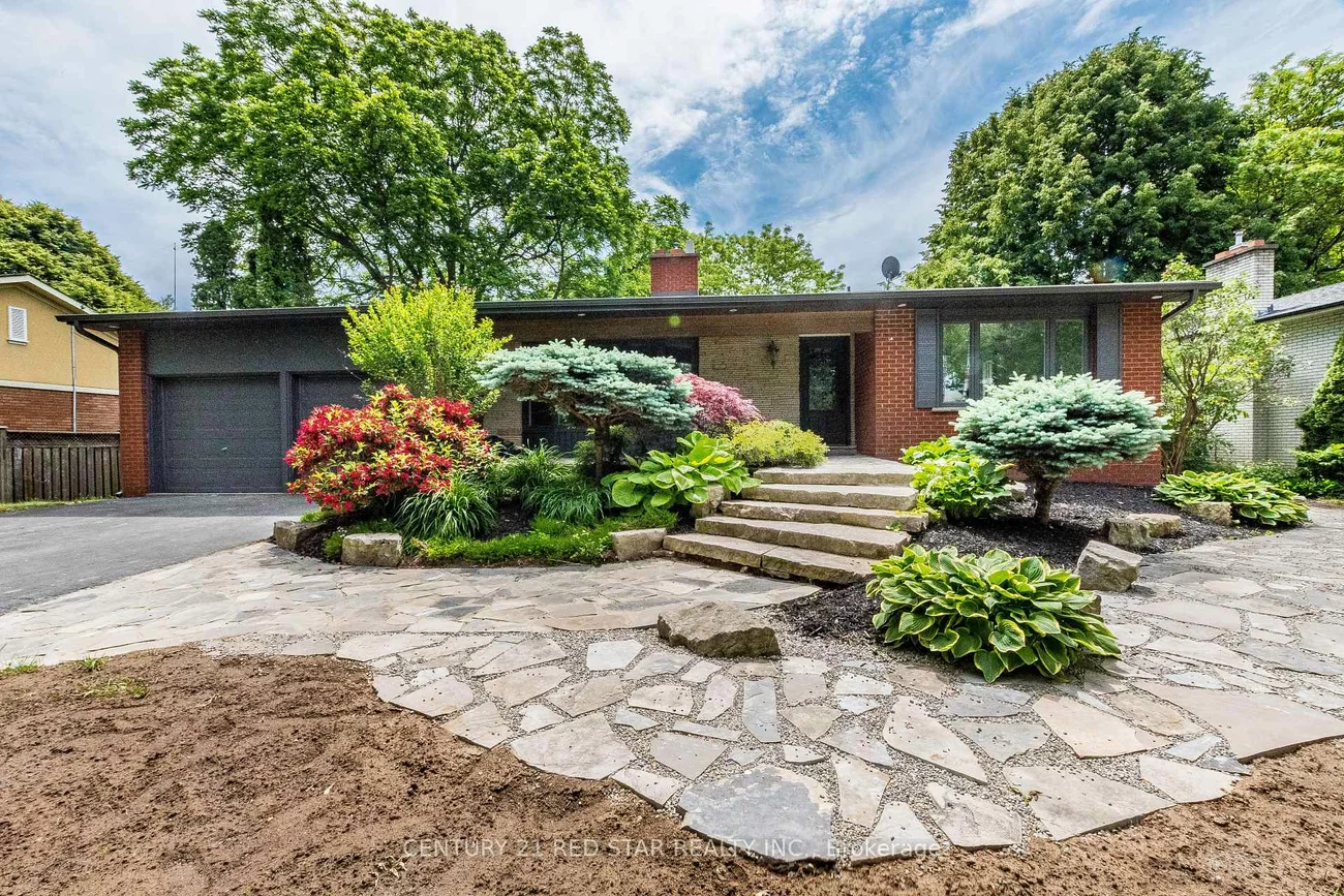 1448, Willowdown, 1017 - SW Southwest, Oakville